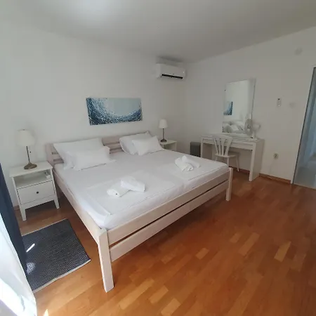 Lägenhet Sea Land 1 *