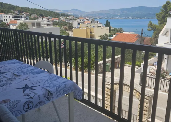 Apartment Sea Land 1
