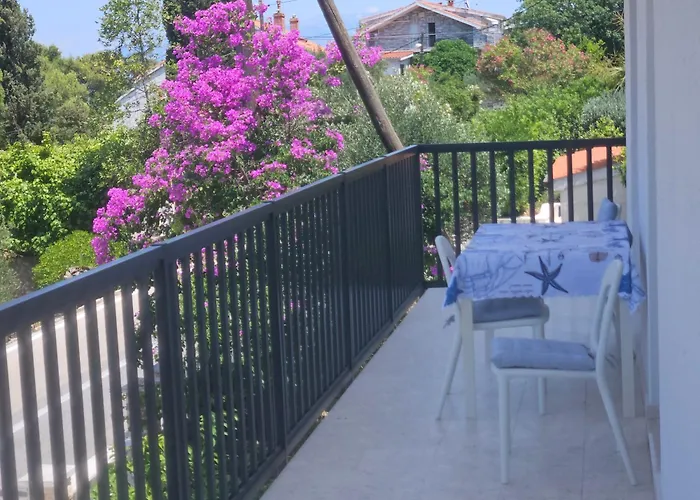 Apartment Sea Land 1 Trogir