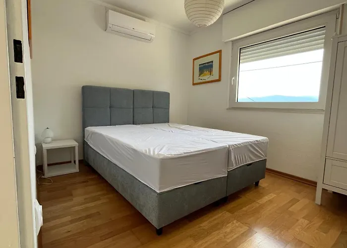 Apartment Sea Land 1 *